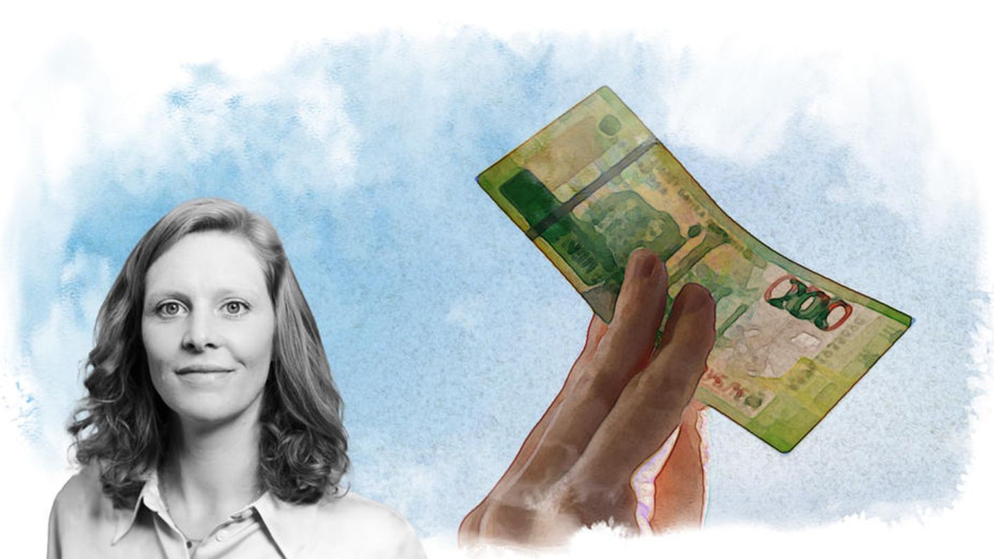 Burnout: Kolumnistin Franziska Wallner in einer Illustration mit zwei Geldscheinen vor blauem Himmel Burnout: Kolumnistin Franziska Wallner in einer Illustration mit zwei Geldscheinen vor blauem Himmel