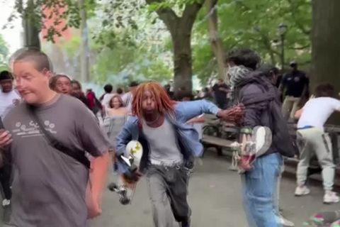 Video: YouTube-Stars lösen Tumulte mitten in New York aus