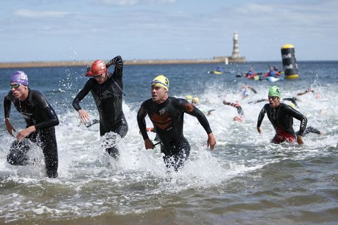 Teilnehmer der World Triathlon Championship Series in Sunderland