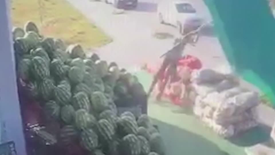 Video: Der mit dem Schirm fliegt