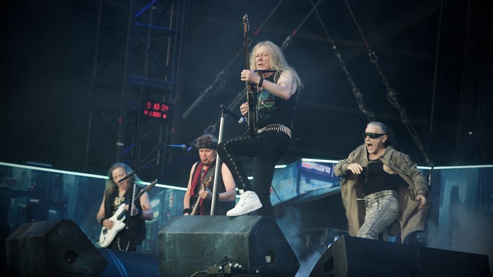 Auch die Heavy-Metal-Überband Iron Maiden gab sich 2023 in Wacken die Ehre ...