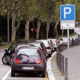 Nur knapp hinter Potsdam reiht sich die hessische Landeshauptstadt Wiesbaden ein. Im vergangenen Jahr nahm die Stadt durchschnittlich 28,48 Euro pro Einwohner durch Parkgebühren und Knöllchen ein.