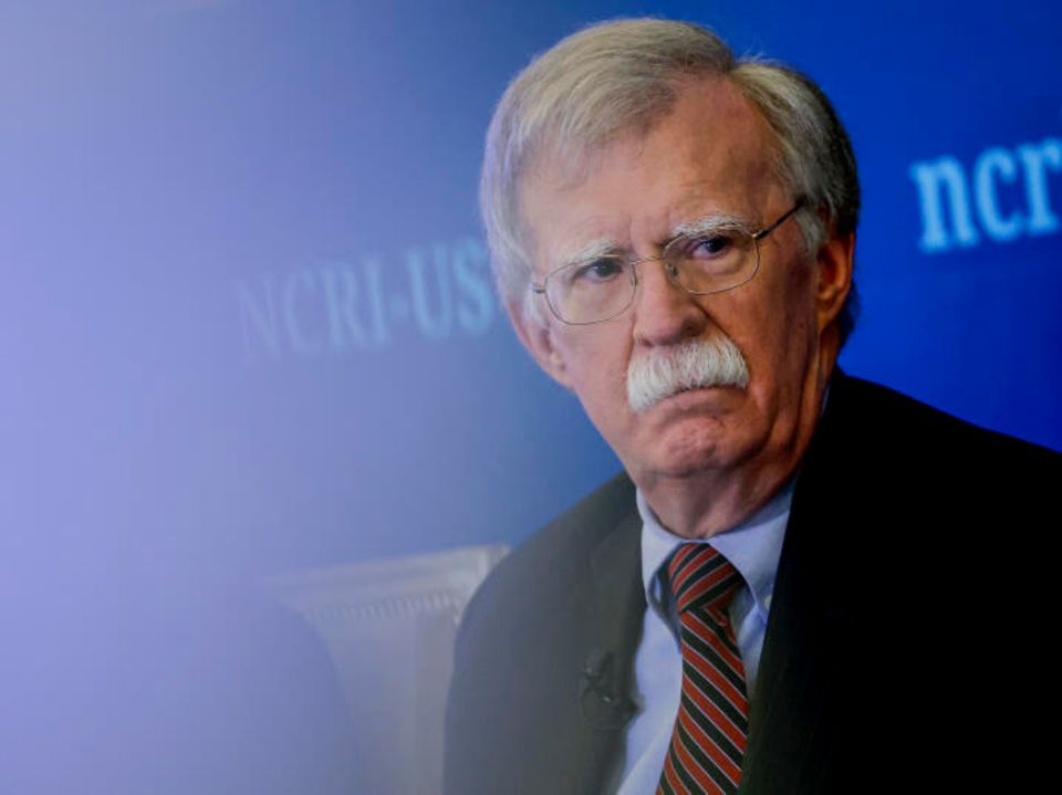 Früherer Sicherheitsberater unter Trump John Bolton war von April 2018 bis September 2019 Sicherheitsberater unter Donald Trump im Weißen Haus. Er gilt als einer der Architekten des Irakkriegs unter George W. Bush und war von August 2005 bis Dezember 2006 US-Botschafter bei den Vereinten Nationen.