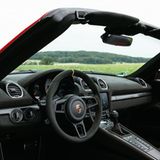 Porsche 718 Spyder RS