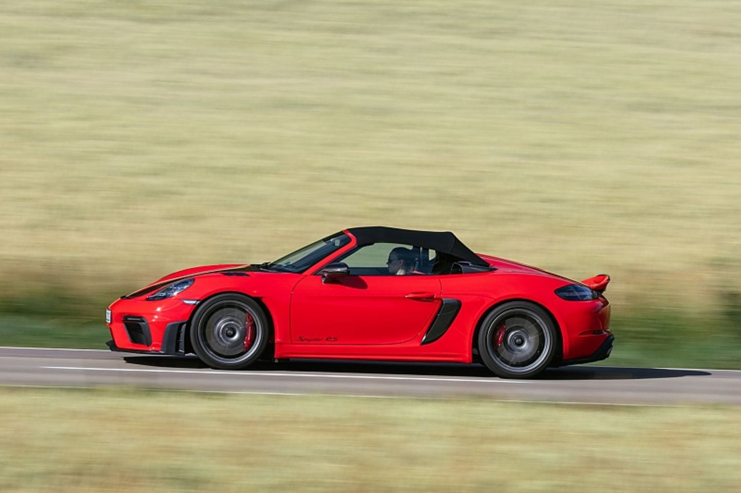 Porsche 718 Spyder RS