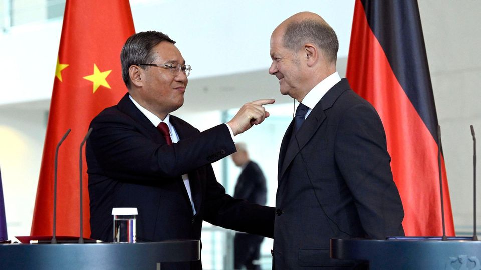 Ministerpräsident Li Qiang und Bundeskanzler Olaf Scholz