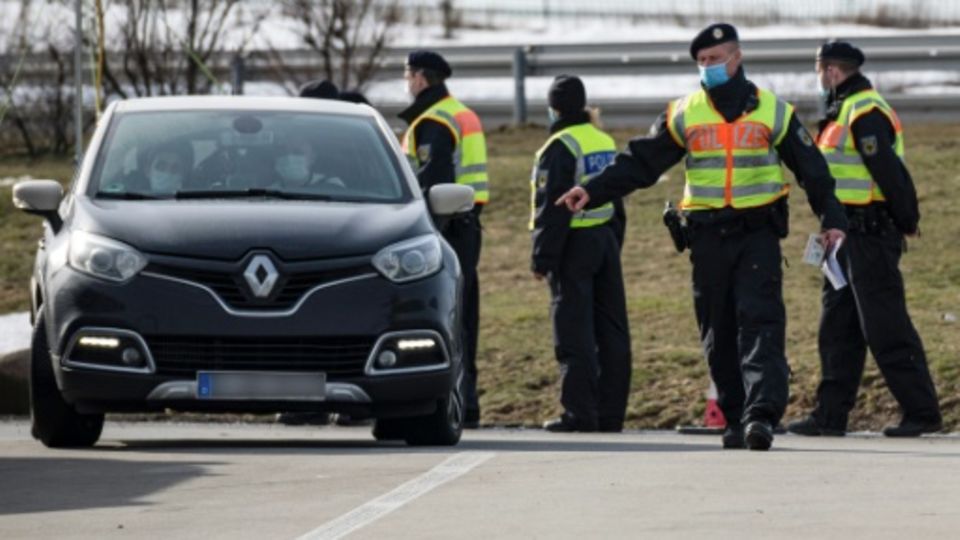 Polizeikontrolle an der Grenze zu Tschechien