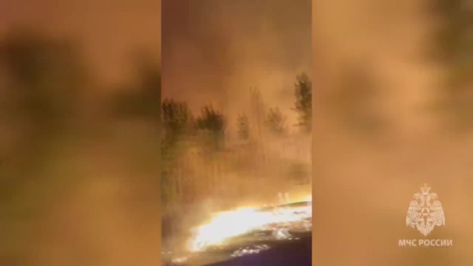 Video: Kampf gegen die Flammen in Sibirien