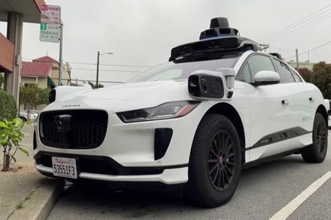 Video: Selbstfahrende Taxis: Unternehmen dürfen Dienst in San Francisco ausweiten