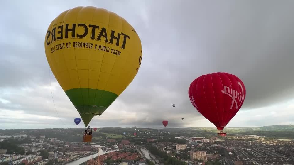 Video: Heißluftballons über Bristol