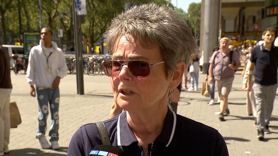 Zigaretten für 23 Euro pro Packung – Straßenumfrage zu WHO-Forderung Zigaretten für 23 Euro pro Packung – Straßenumfrage zu WHO-Forderung