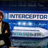 Boyan Slat - Ocean Cleaners  Wenn der Niederländer Boyan Slat demnächst das System 03 schaut, wie es mit seinen zweieinhalb Kilometer langen Fangarmen mitten im Ozean tonnenweise Plastikmüll fischt, denk er womöglich an den Sommer 2011 zurück. Damals war er im Mittelmeer tauchen und sah mehr Plastik als Fische. Er beschloss zu handeln und entwickelte zusammen mit der Technischen Universität Delf ein Gerät zum Einfangen des im Meer treibenden Plastikmülls. Beim Crowdfunding steuerten innerhalb eines Jahres rund 40.0000 Unterstützer zwei Millionen US-Dollar bei. Das reichte für den Start. Die Idee: Plastikmüll in den Ozeanen schwimmt lediglich drei Meter unter der Wasseroberfläche hauptsächlich in fünf riesigen Kreisströmungen: zwei im Pazifik, zwei im Atlantik und eine im indischen Ozean. Das "System" wie Slat das Gerät taufte, besteht aus großen Fangarmen, die den anströmenden Müll einfangen, an Bord von Frachtschiffen transportieren und später dann möglichst recyclen. Das ursprüngliche Konzept sah Fangarme von 50 Kilometern vor, beim aktuellen System 02 ist man bei 600 Metern. Doch schon damit konnten knapp 29 Tonnen Plastik aus dem Atlantik geholt werden. Aus dem Universitätsprojekt ist heute die Firma "Ocean Cleaners" mit 90 Angestellten geworden.