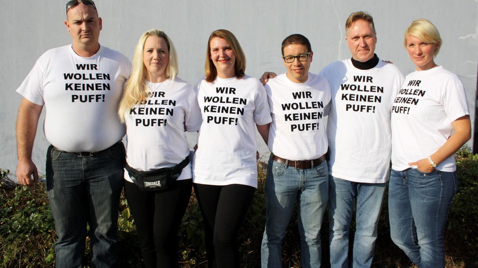 Mitglieder der Bürgerinitiative Kleinblittersdorf im Saarland, die 2016 knapp 1000 Unterschriften für einen Einwohnerantrag gegen ein geplantes Bordell sammelten. Es war der erste Einwohnerantrag in der kommunalpolitischen Geschichte des Saarlandes. Der Gemeinderat stimmte darauf gegen das Etablissement. 