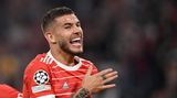 Zur Saison 2019/20 von Atlético Madrid zum FC Bayern München – für 80 Millionen Euro Ablöse. Zur Saison 2023/24 für kolportierte 45 Millionen Euro weiterverkauft an Paris Saint-Germain.