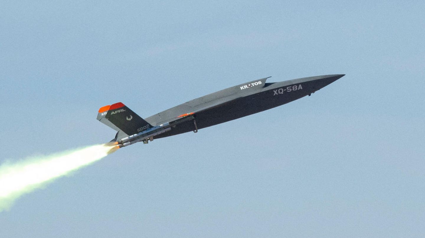 US Air Force lets AI control a combat drone for the first time US Air Force lets AI control a combat drone for the first time