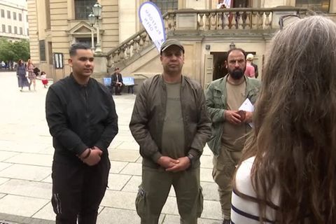 Zwei Jahre nach Abzug: "Sie haben versprochen, uns alle zu retten": Afghanische Ortskräfte appellieren an Bundesregierung