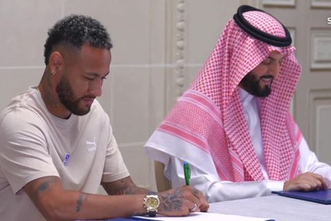 Video: Neymars Wechsel von Paris nach Saudi-Arabien bestätigt