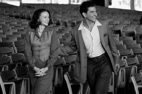 "Maestro" mit Carey Mulligan und Bradley Cooper