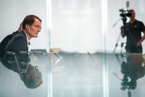 Bundesgesundheitsminister Karl Lauterbach (SPD) in der Bundespressekonferenz