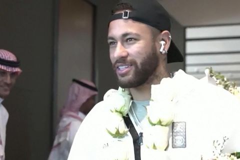 Transfer-Wahnsinn: Neymar wechselt zu Al Hilal in Saudi-Arabien.