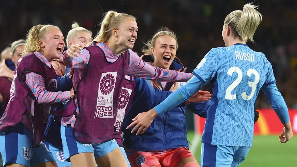 Video: Fußball-WM: England folgt Spanien ins Finale