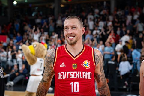 Daniel Theis