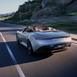 Aston Martin DB12 Volante 2024
