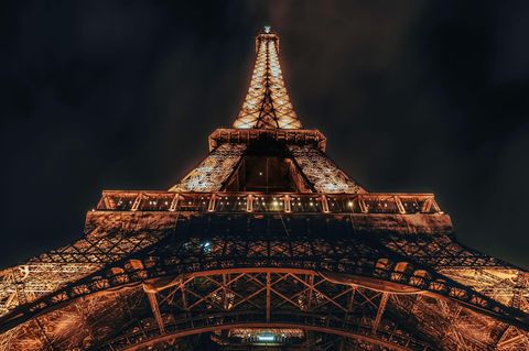 Eiffelturm bei Nacht