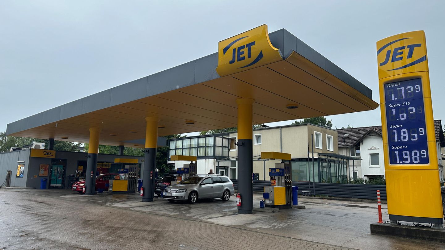 Blick auf die Tankstelle in Hamburg