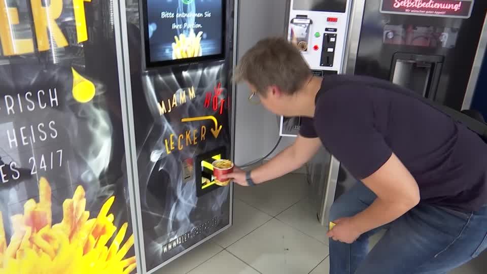 Heiß und knusprig: Automat macht Pommes-Fans in fünf Minuten glücklich