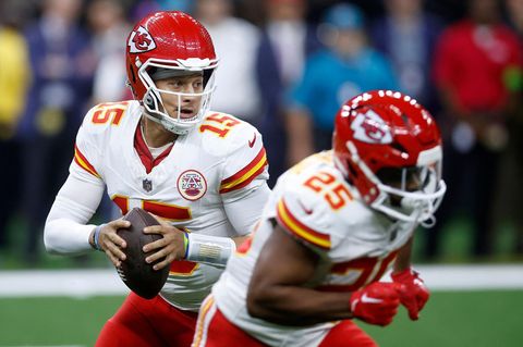 Die Kansas City Chiefs wollen ihren Super-Bowl-Titel verteidigen: Quarterback Patrick Mahomes in einem Testspiel vor der neuen Saison