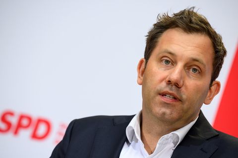 SPD-Chef Lars Klingbeil geht mit der Ampelkoalition hart ins Gericht