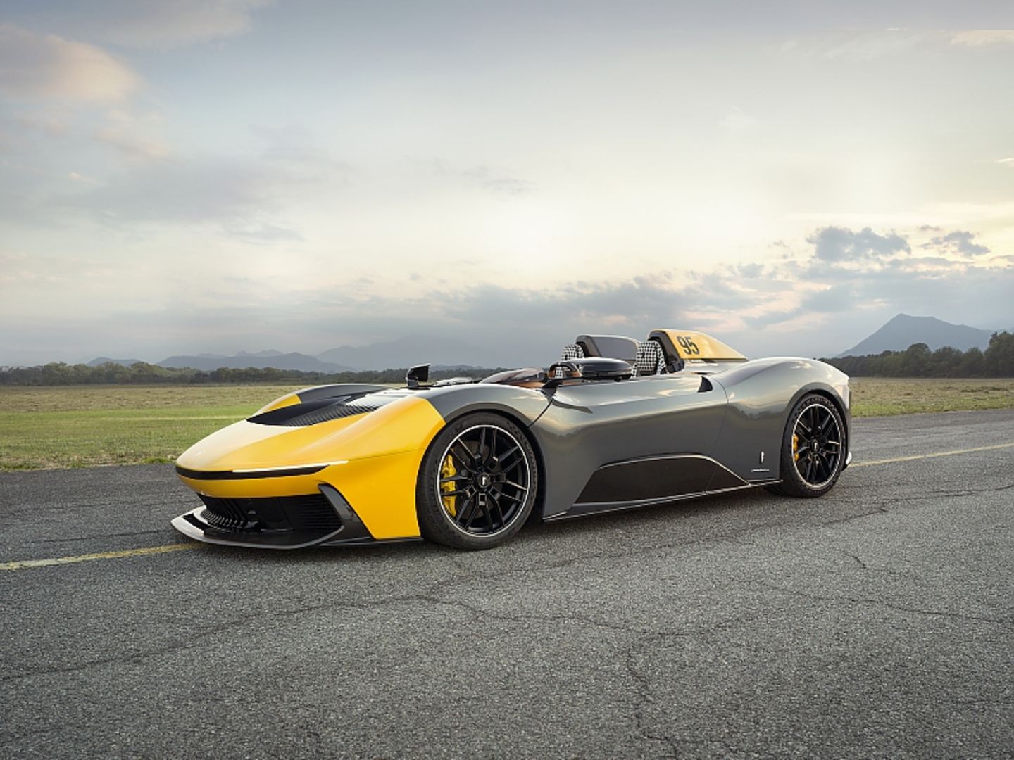 Pininfarina B95