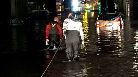 "Nicht normal" – Nürnberg in hohem Tempo nach Unwetter geflutet
