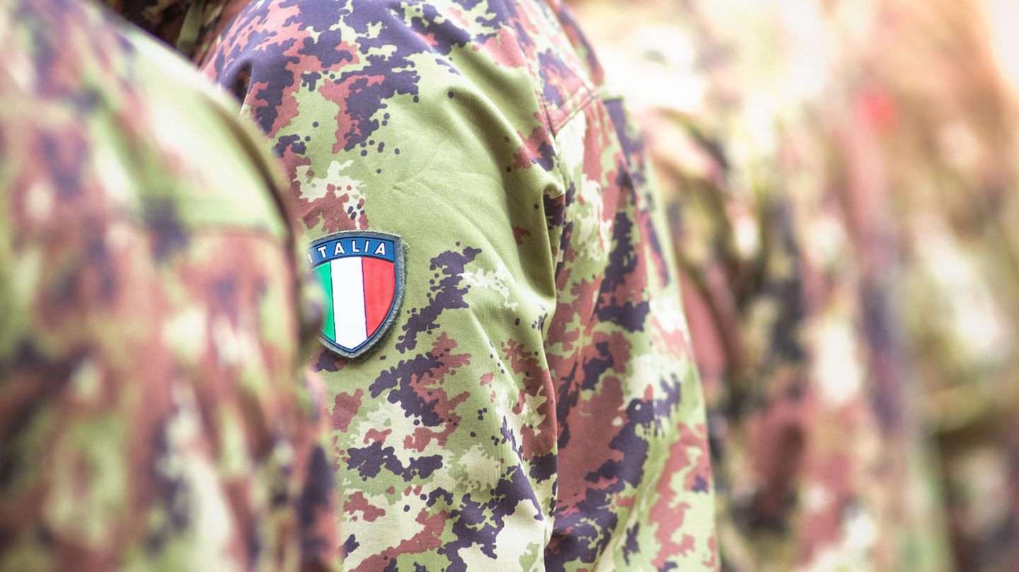 Italy: General fired after homophobic and racist remarks