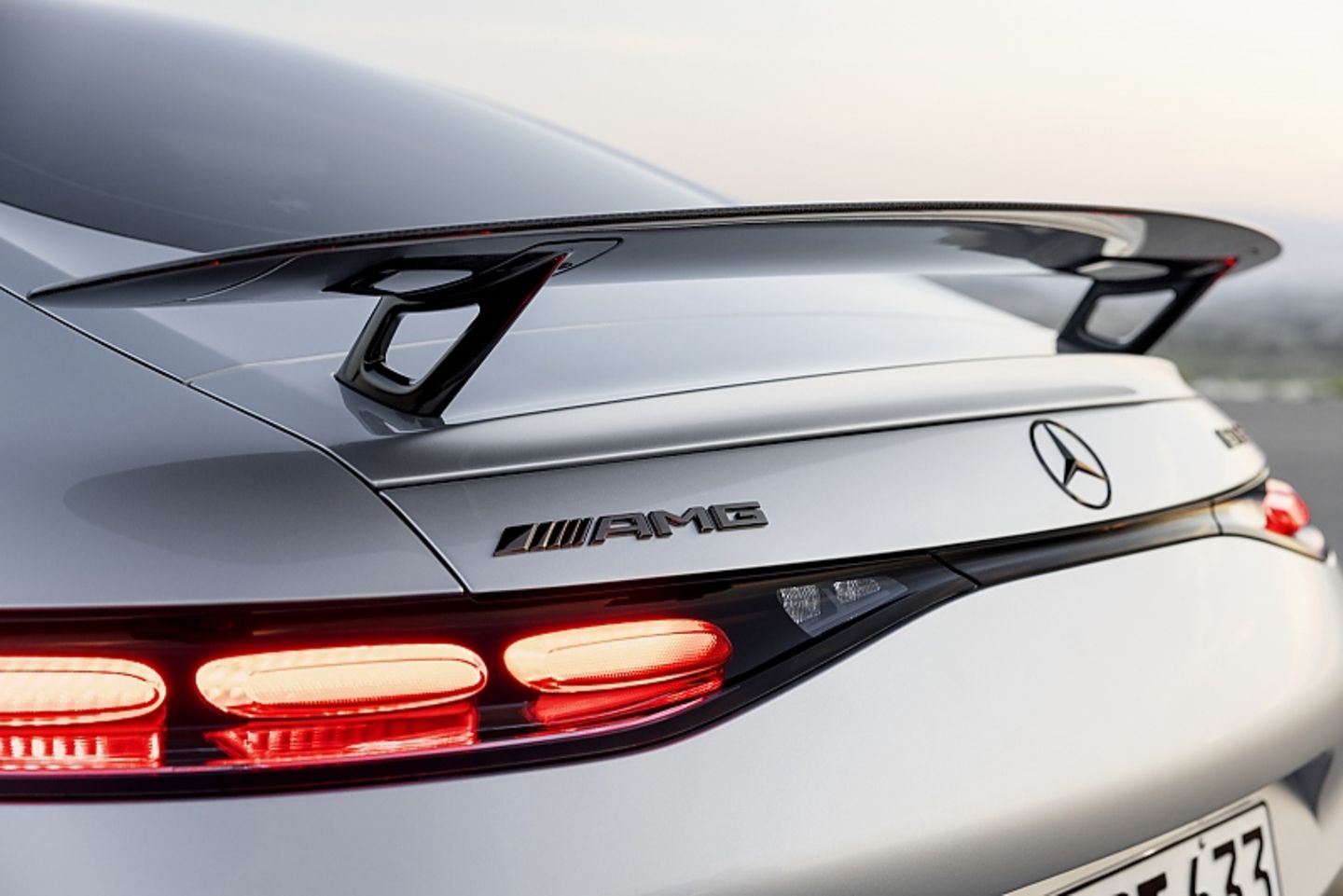 Mercedes AMG GT 2024
