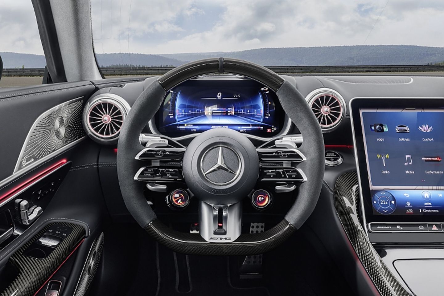 Mercedes AMG GT 2024