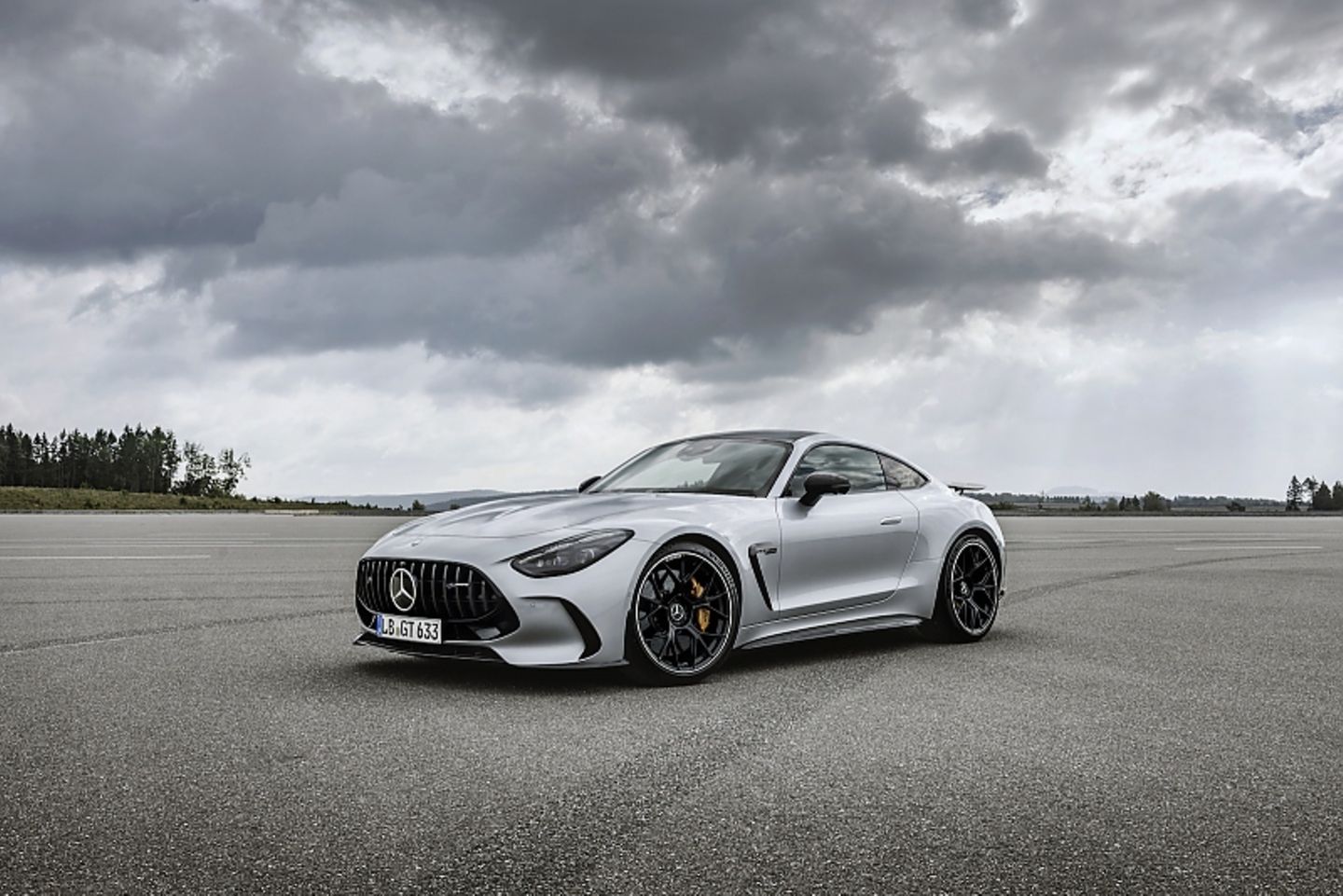 Mercedes AMG GT 2024
