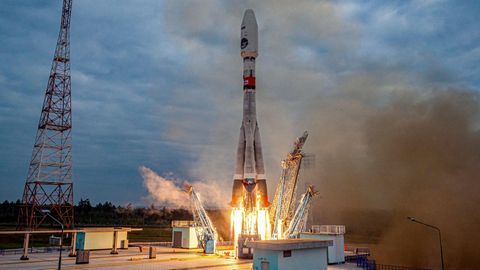 Russland: Eine Rakete mit automatischer Sonde hebt ab