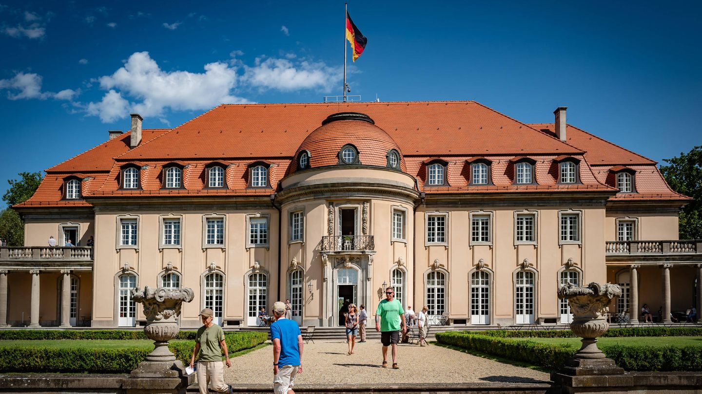 Auch die Villa Borsig auf Reiherwerder am Tegeler See steht den Besucherinnen und Besuchern offen
