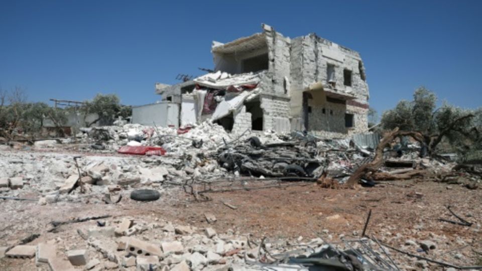 Durch einen russischen Angriff am 5. August zerstörtes Gebäude nahe Idlib