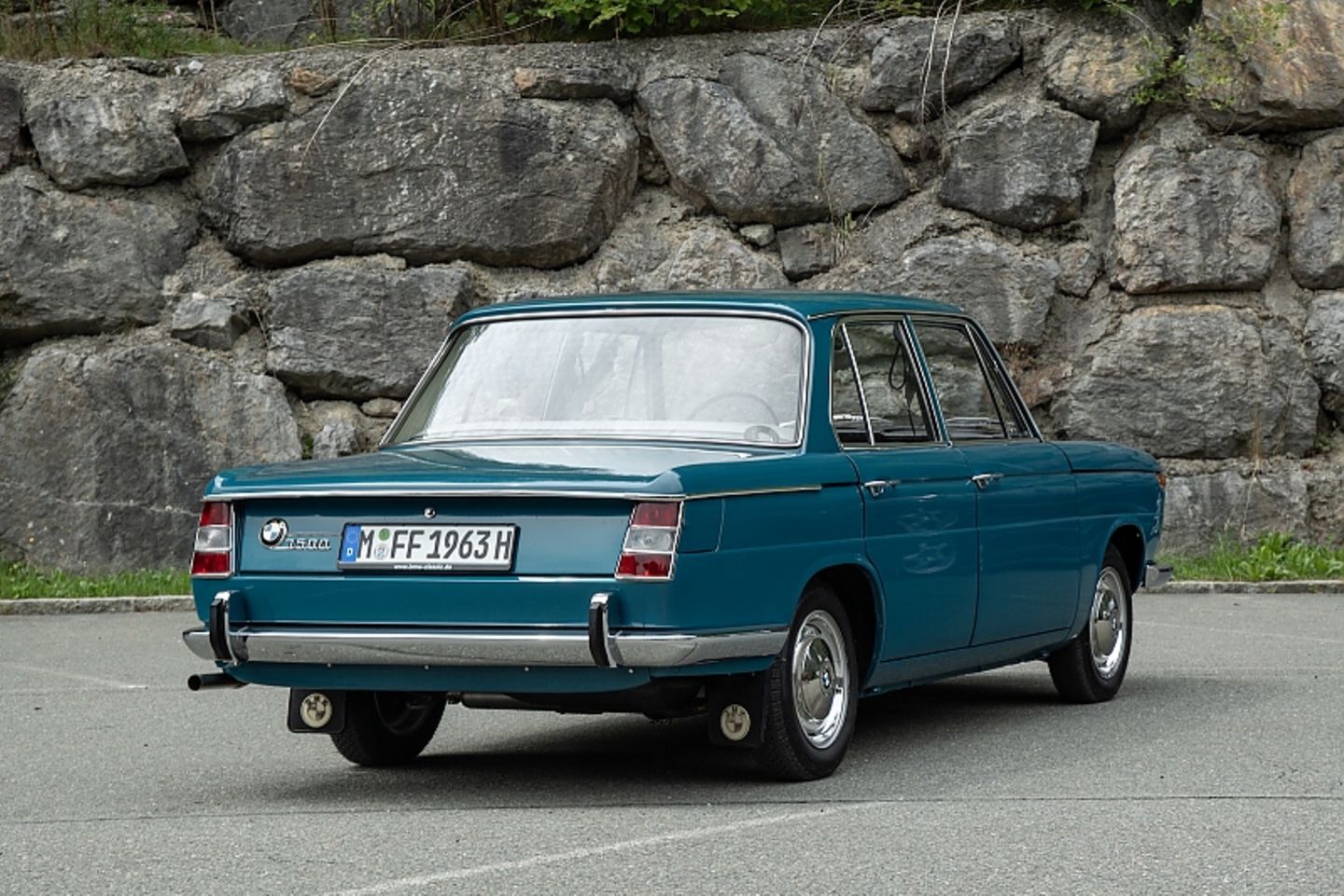 BMW 1500