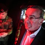 Boris Pistorius (r, SPD), Bundesminister der Verteidigung