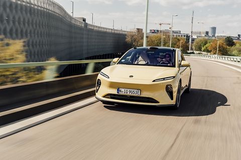 Nio ET5