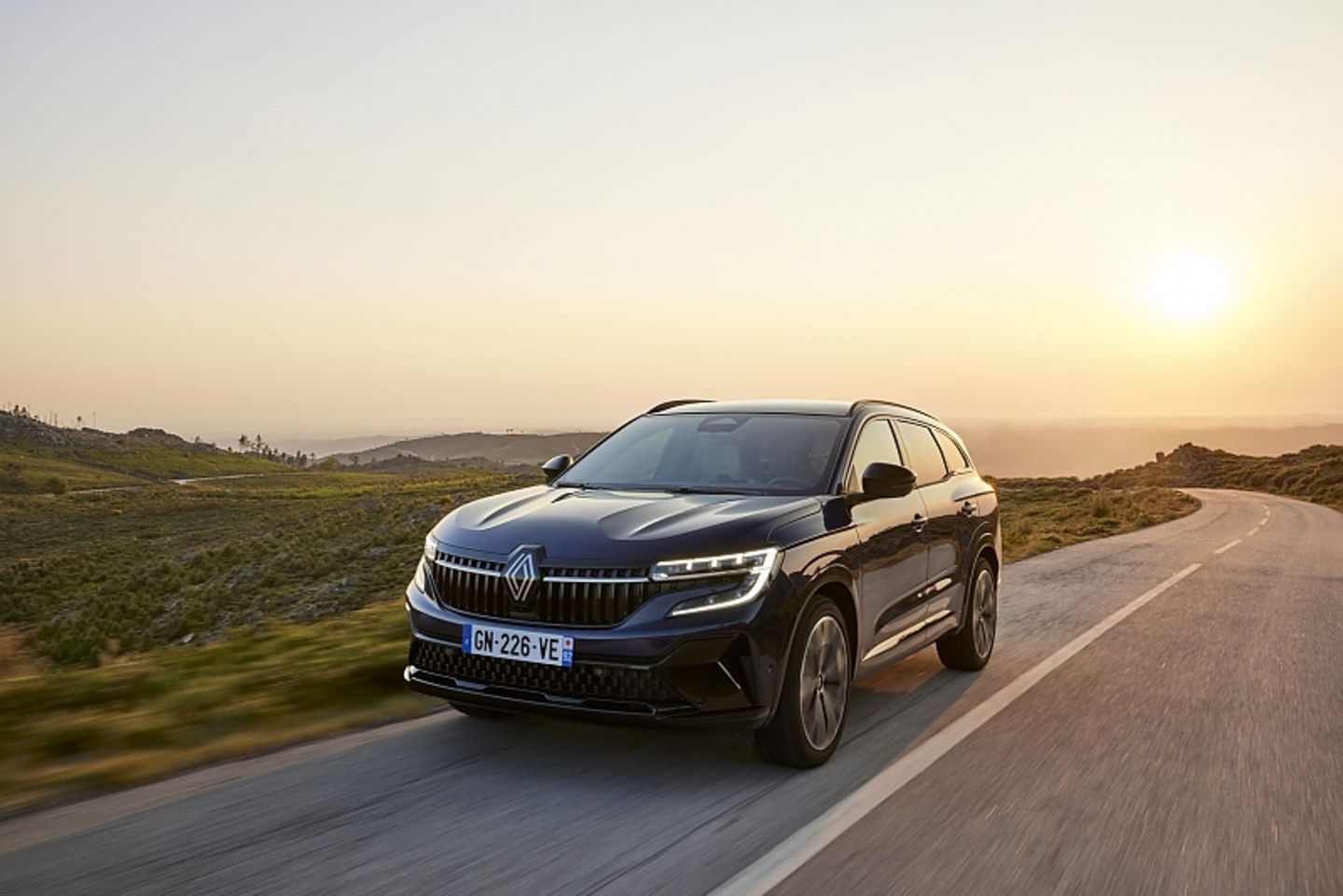 Renault Espace E-Tech Full Hybrid 200