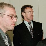 1993 beendete Weller seine Karriere als Profi-Boxer. Ende der 90er-Jahre folgte der Absturz. Weller war beim Versuch erwischt worden, für 400.000 D-Mark fünf Kilo Kokain zu kaufen. 1999 wurde er dafür zu einer Haftstrafe von sieben Jahren verurteilt, von denen er viereinhalb absaß. Weller hatte zeit seines Lebens immer mal wieder wegen kleinerer Delikte Probleme mit der Justiz.