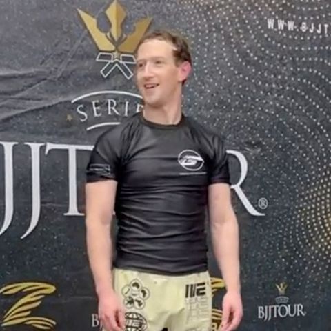 Mark Zuckerberg auf dem Podium