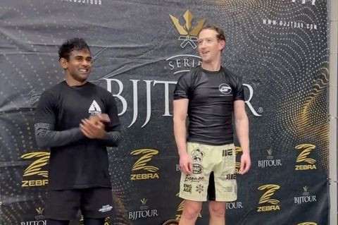 Mark Zuckerberg auf dem Podium