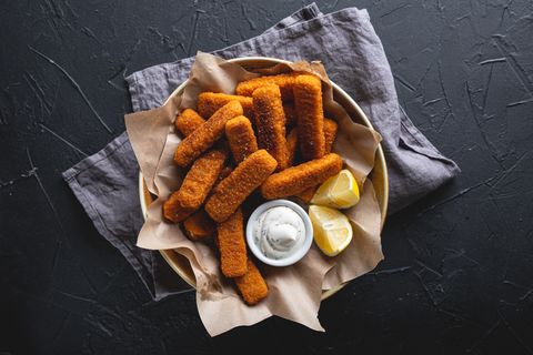 Ökotest: Krebserregende Schadstoffe: Fette Fischstäbchen verderben das Essen