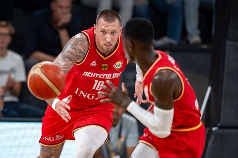Zwei der NBA-Spieler im deutschen Team bei der Basketball-WM: Daniel Theis und Dennis Schröder